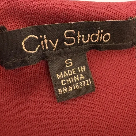 Studio City Dress Size Small - Picture 3 of 4